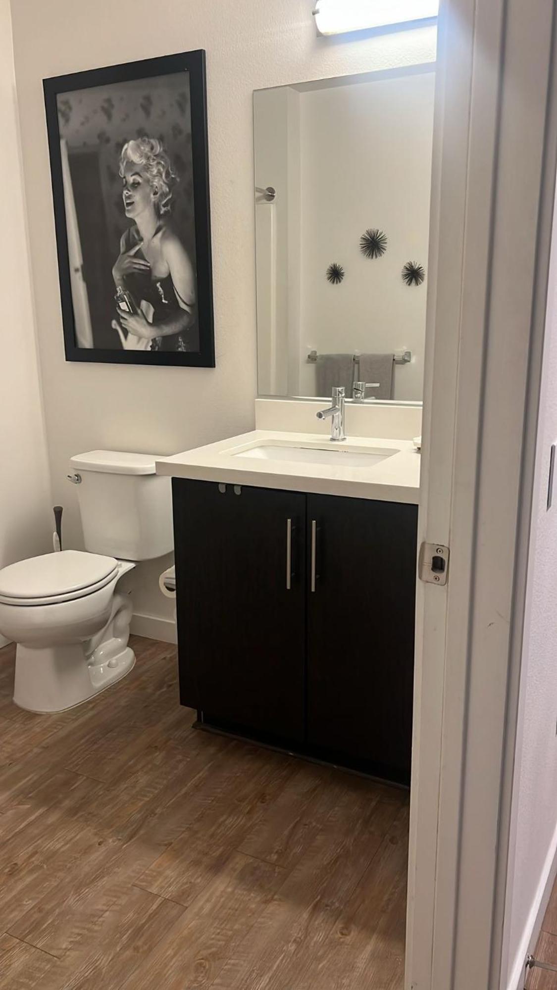 Апартаменти Exceptional Loft Free Parking And Wifi Лос-Анджелес Екстер'єр фото